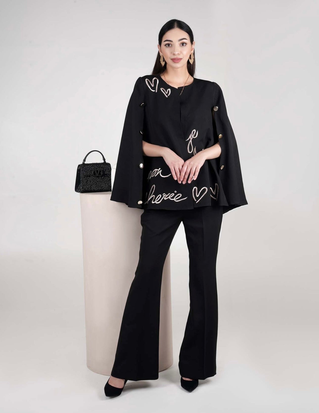 Take me to Paris Cape Black